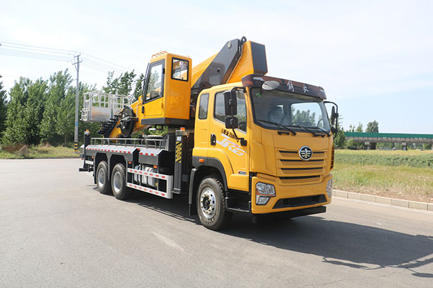 60m Hydraulic Boom Truck Aerial Work Platform Lift Equipment for Outdoor Jobs
