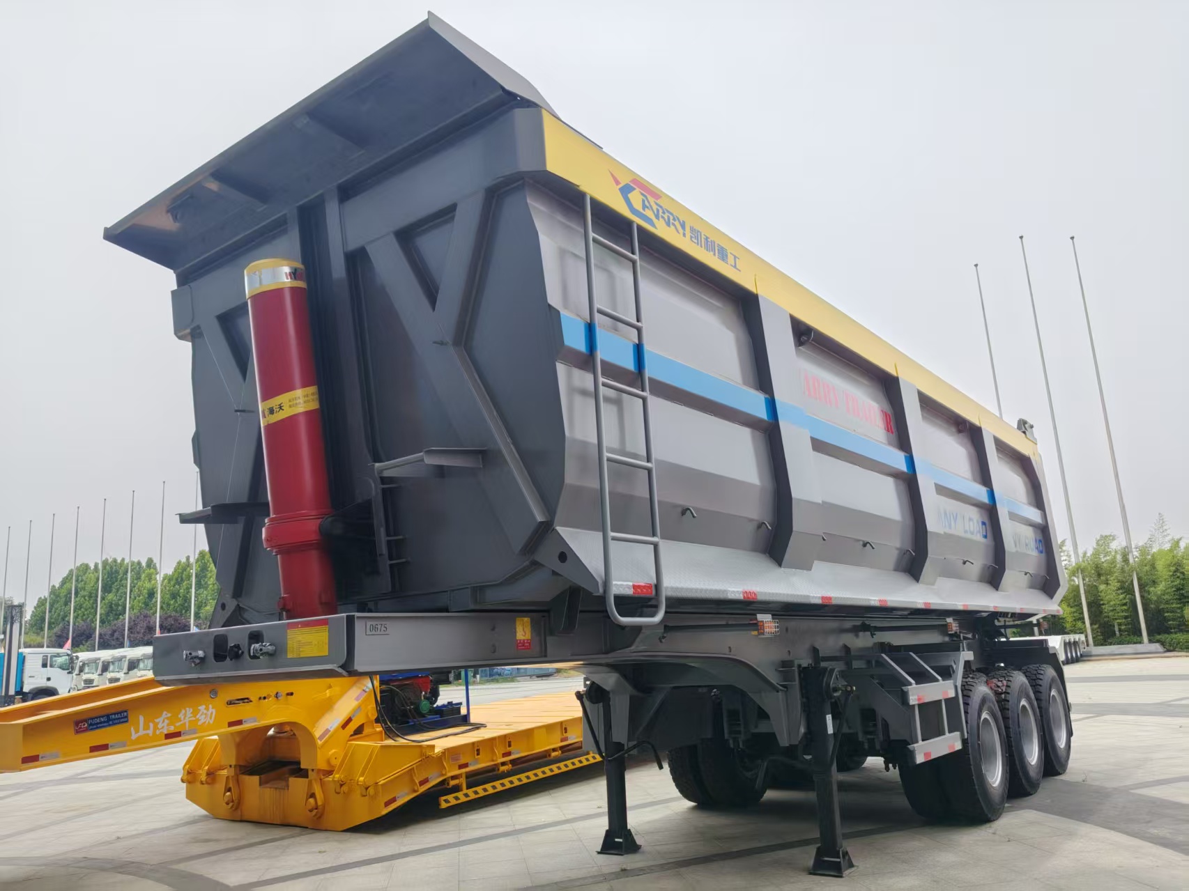 10-11m Rear Tipper Semi-Trailer, 3/4 Axles Optional, U-type High-strength Steel Body
