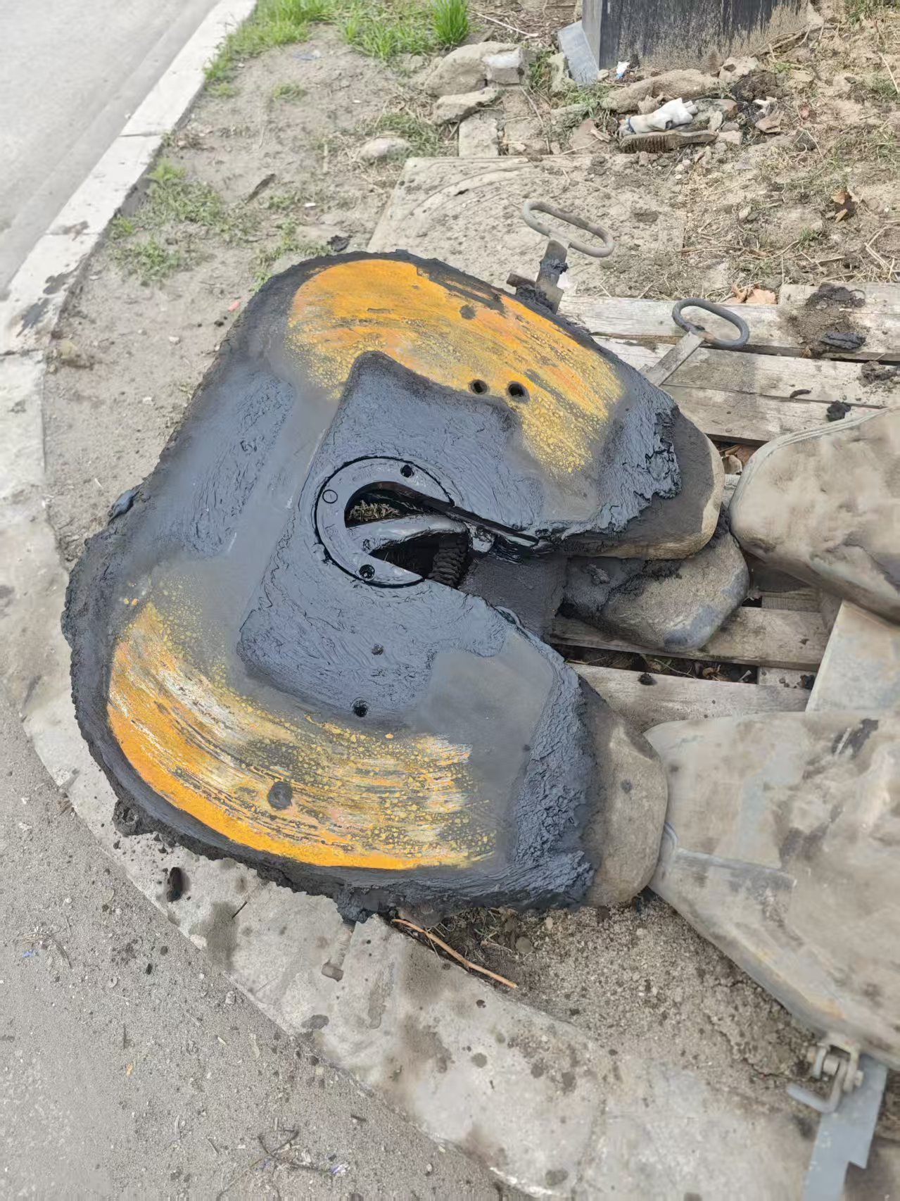 Heavy Duty Steel Used Fifth Wheel Assembly 2/3.5 Inch Customized for Truck Trailer Replacement FUWA JOST Brand
