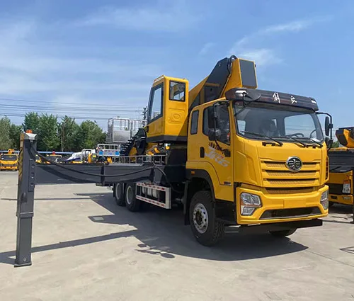 60m Hydraulic Boom Truck Aerial Work Platform Lift Equipment for Outdoor Jobs