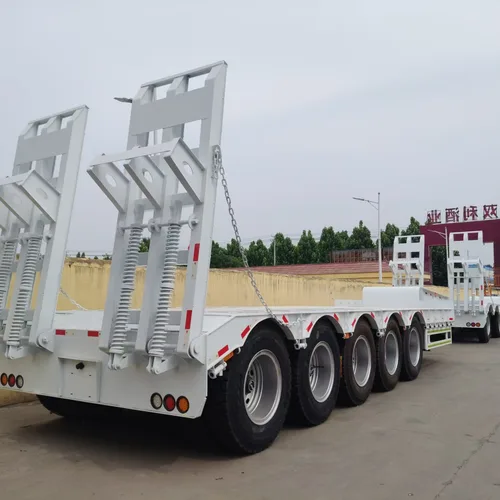 13m Low-bed Semi-trailer, 3/4/5 Axles Optional, 1200R24 Steel Wire Tires