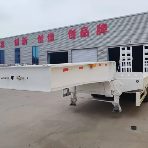 13m Low-bed Semi-trailer, 3/4/5 Axles Optional, 1200R24 Steel Wire Tires