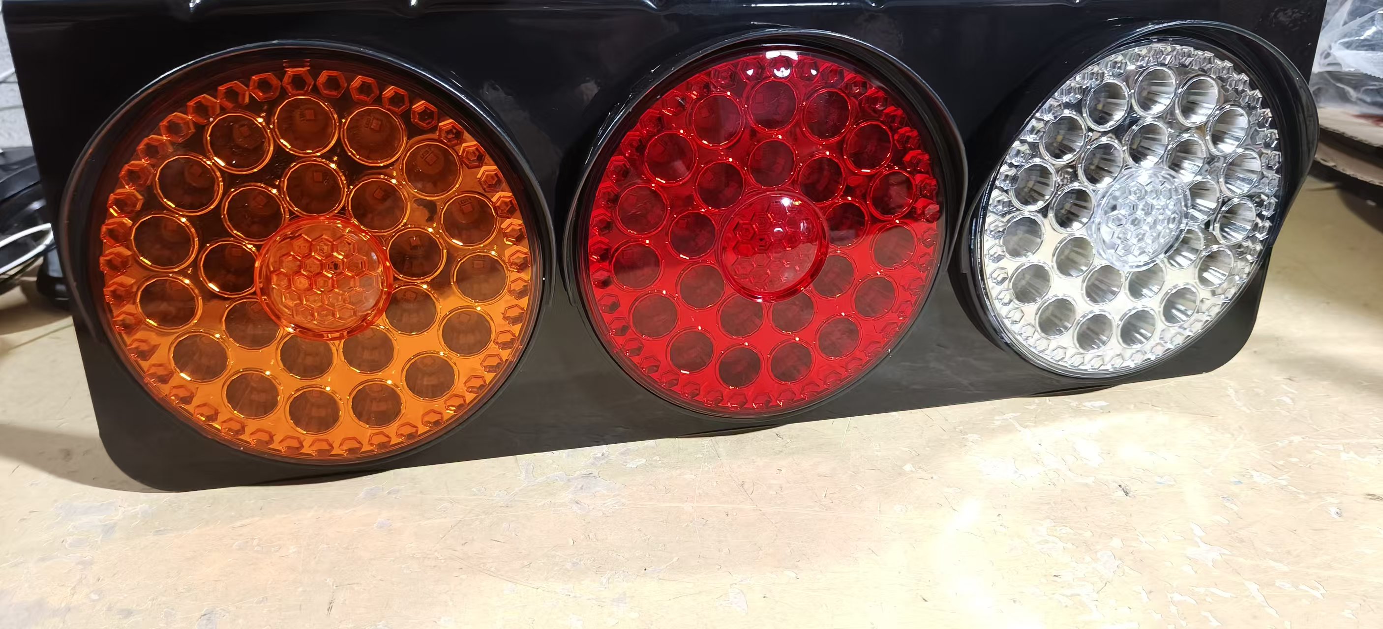 3 Round LED Tail Light