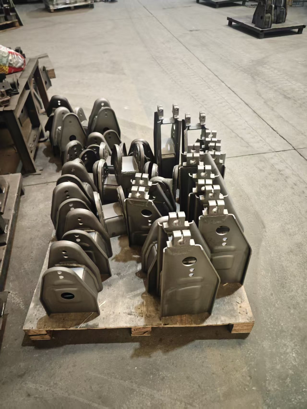 Trailer Suspension with Equalizer Trailer Hanger Trailer Accessories & Sprayed Surface for Replacement