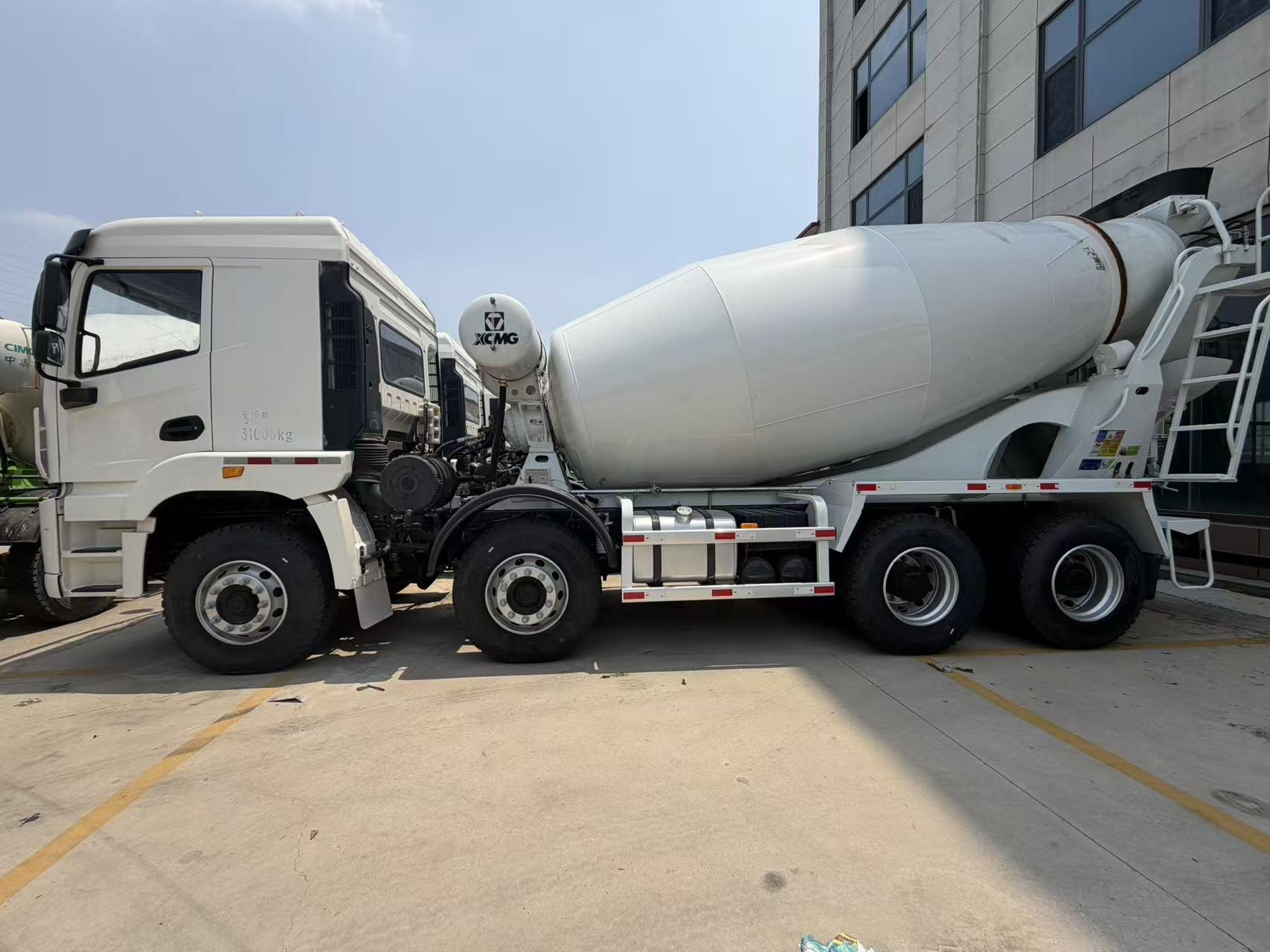 HOWO 6×4 Concrete Mixer Truck, 8/10/12/14/15/16m³ Multiple Volumes Optional