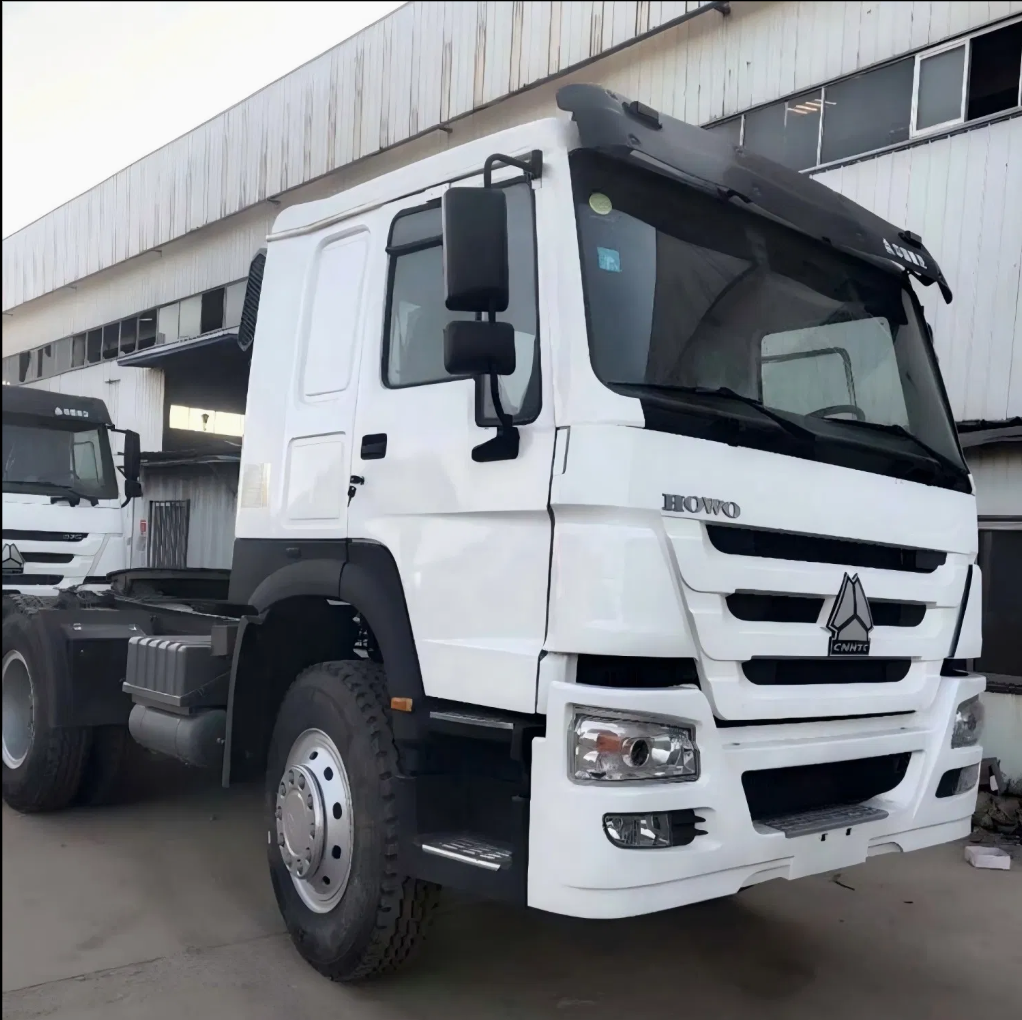 Used Sinotruk Tractor Head, 10/12/16 Speed Gearbox, 6×4 Dual Rear Drive
