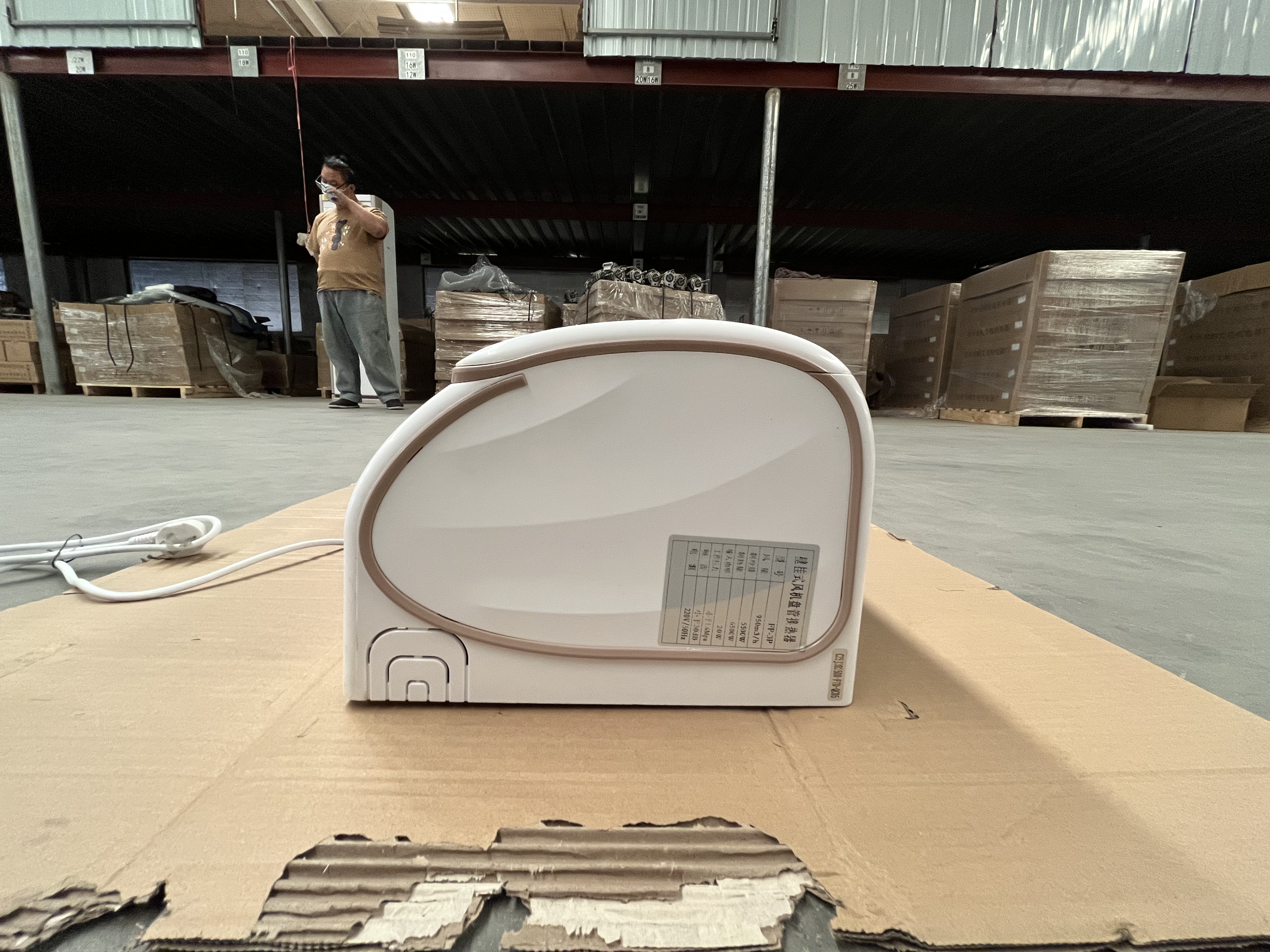 Wall Mounted Exposed Fan Coil Unit, Split Wall FCU Water Cooling Heating Air Conditioner for Home Hotel Renovation