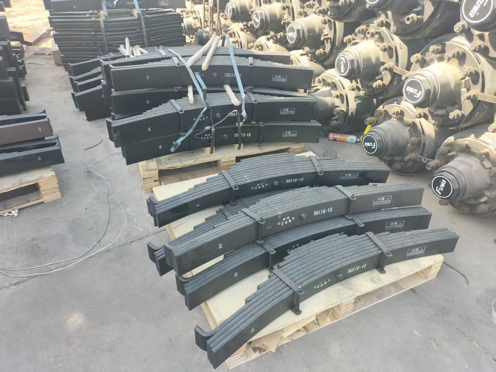 Heavy Trailer Shock-absorbing Leaf Spring, Fatigue & Wear Resistant, For Long Haul Heavy Transport