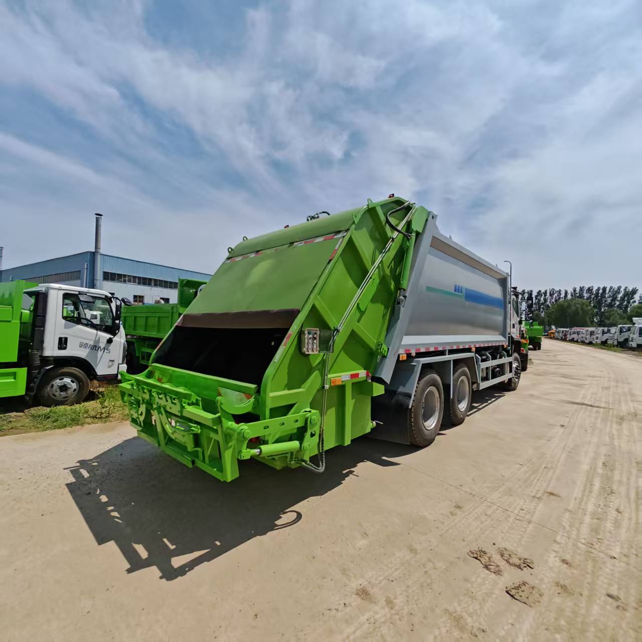 Foton Auman GTL 6×4 Rear Loader Compactor Garbage Truck 22-25m³ National VI 25Ton Municipal Waste Collection Vehicle