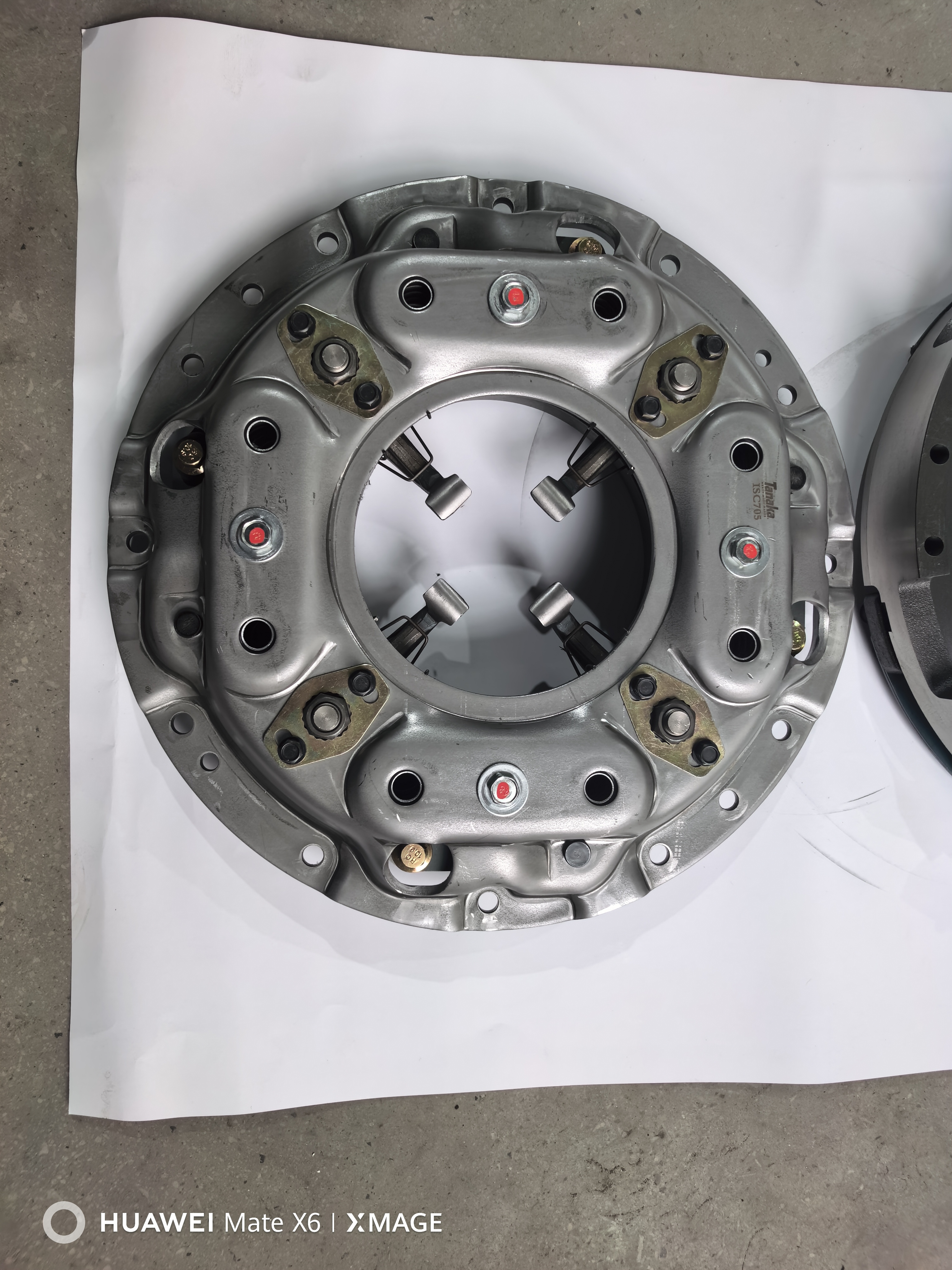 Built-in Multi Shock Absorbing Springs, Buffer Transmission Impact, Reduce Gearbox Wear