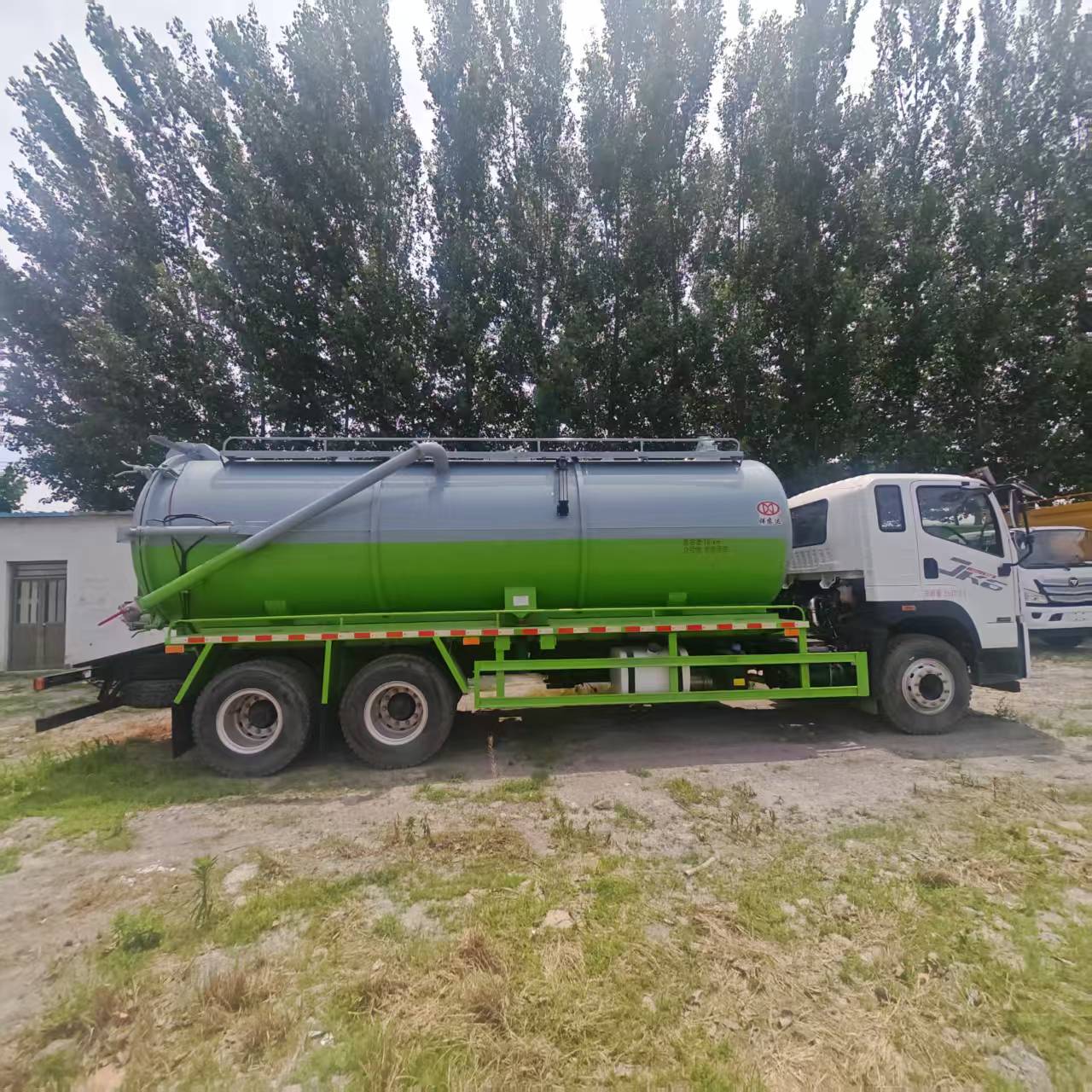 FAW J6P/HanV 6×4 Septic Suction Truck 20-22m³ 25Ton National VI Sewage Vacuum Suction Tank Truck