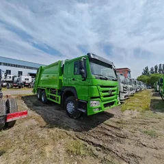 Rear Loader Compactor Garbage Truck, Hydraulic Compression Waste Collection Truck, Sanitation Refuse Compactor Truck for Municipal Environmental Sanitation