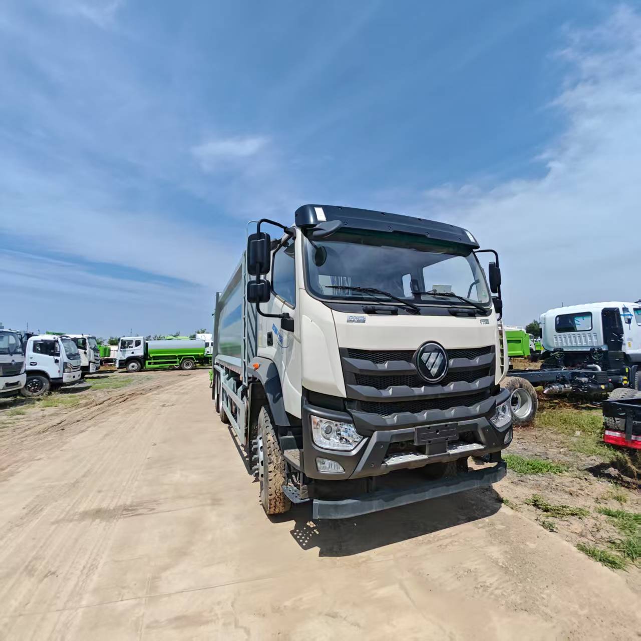 Foton Auman GTL 6×4 Rear Loader Compactor Garbage Truck 22-25m³ National VI 25Ton Municipal Waste Collection Vehicle