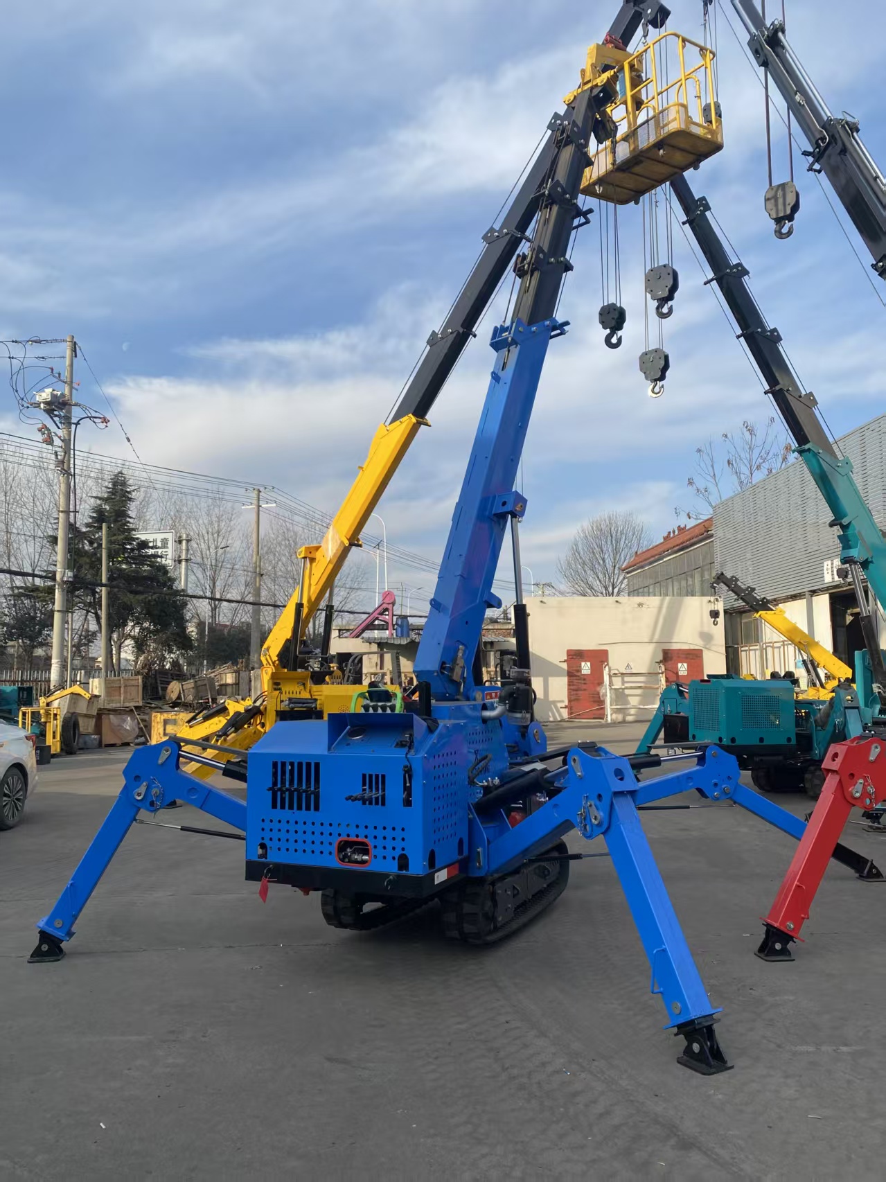 XZ03A 3 Ton Crawler Spider Crane, Mini Hydraulic Lifting Crane for Narrow Space