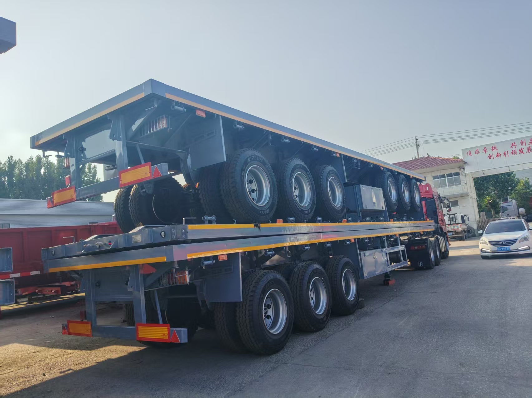 3 Axle Flatbed Semi Trailer For Heavy Cargo Transport