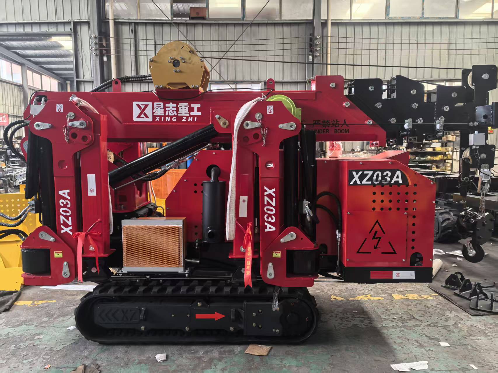XZ03A 3 Ton Crawler Spider Crane, Mini Hydraulic Lifting Crane for Narrow Space