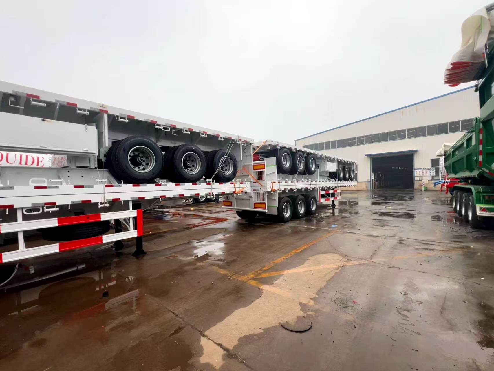 Customizable Container Flatbed Semi-Trailer ISO Standard Shipping Platform Trailer
