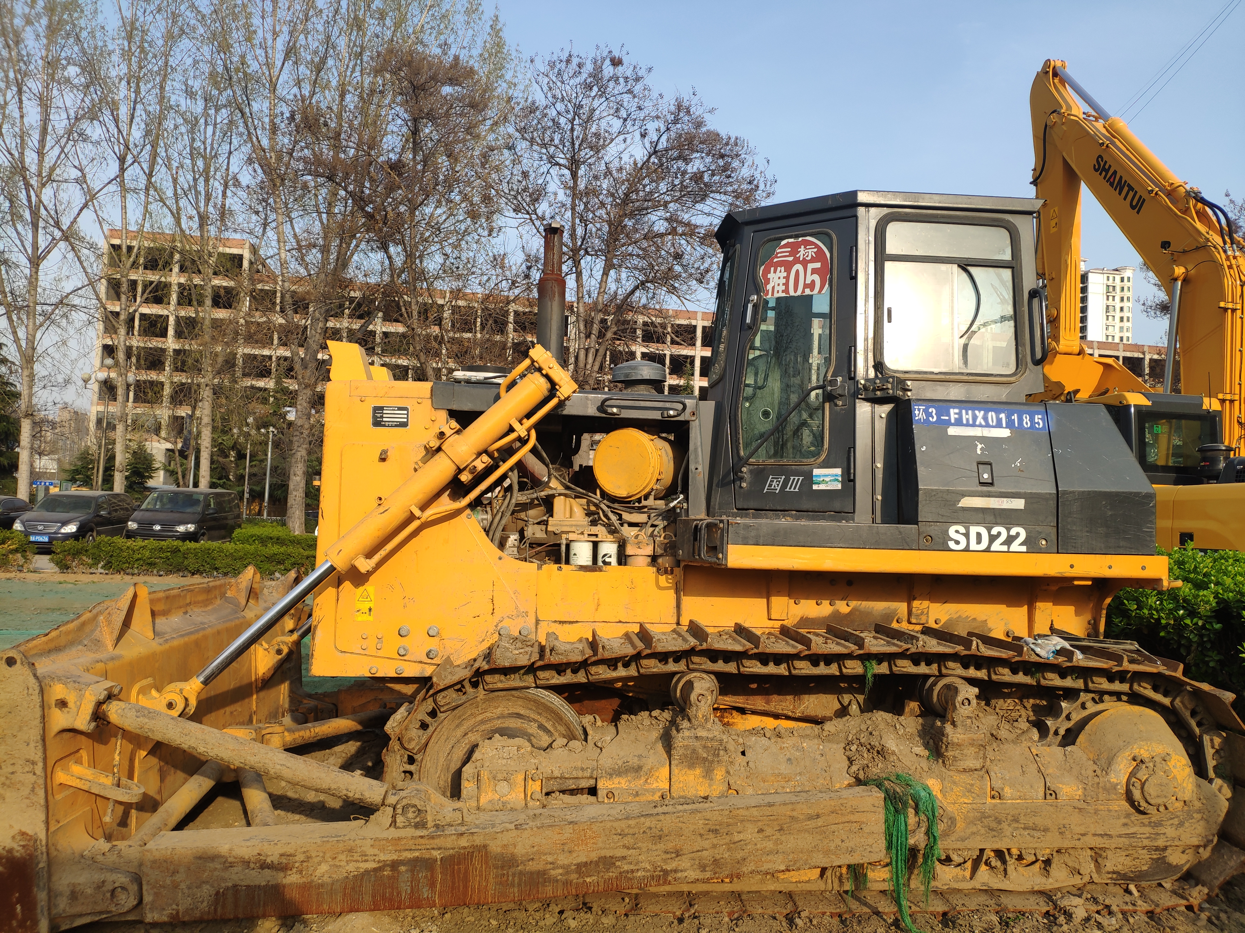 China Original SD16TL Medium Crawler Bulldozer Low Fuel Consumption Bulldozer Machine With Spare Parts Overseas After-sales Service