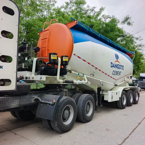 DANGOTE Brand Bulk Cement Tank Semi Trailer, 3 Axle Fly Ash Powder Material Transport Tanker Semi-Trailer for Africa Export