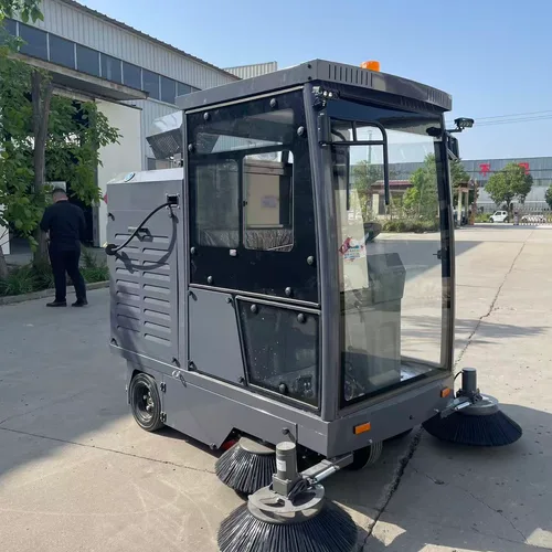 YJ-2000 Fully Enclosed Ride-on Floor Sweeper Lithium Battery Industrial Road Cleaning Vehicle