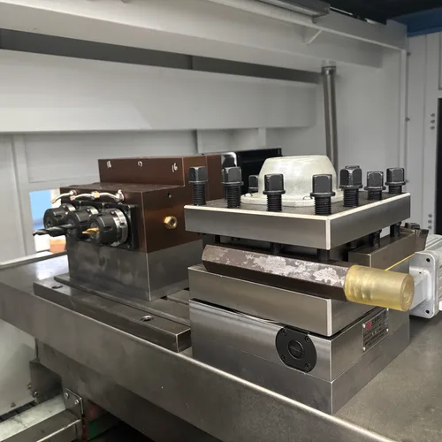 HX-70200-120 Dual-spindle CNC Lathe, Horizontal Flat Bed 4-axis Linkage Precision Machining Equipment