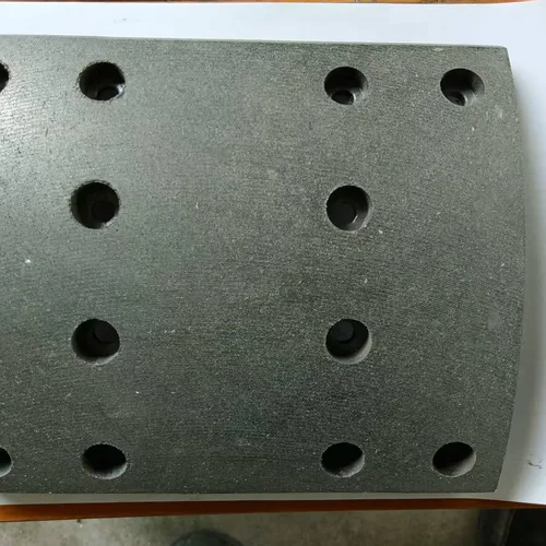 12-Hole Heavy Truck Drum Brake Lining, High Temperature Resistant Brake Shoe Liner for Semi-trailer & Dump Truck