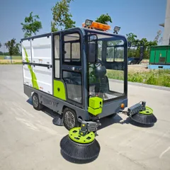 YJ Single Hanging Bin Fully Enclosed Ride-on Road Sweeper, Lithium Battery Municipal Street Cleaning Vehicle