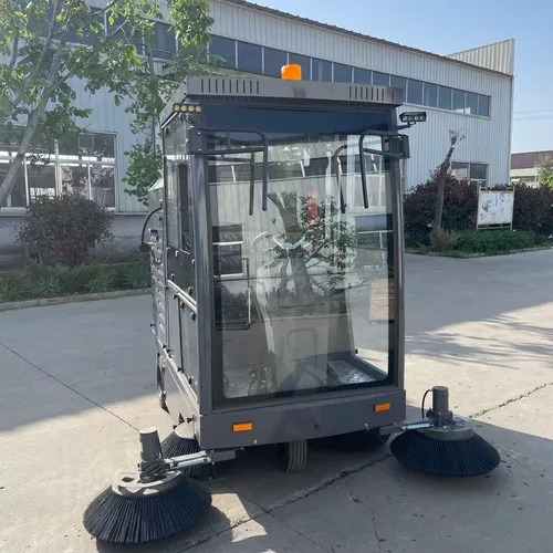 YJ-2000 Fully Enclosed Ride-on Floor Sweeper Lithium Battery Industrial Road Cleaning Vehicle