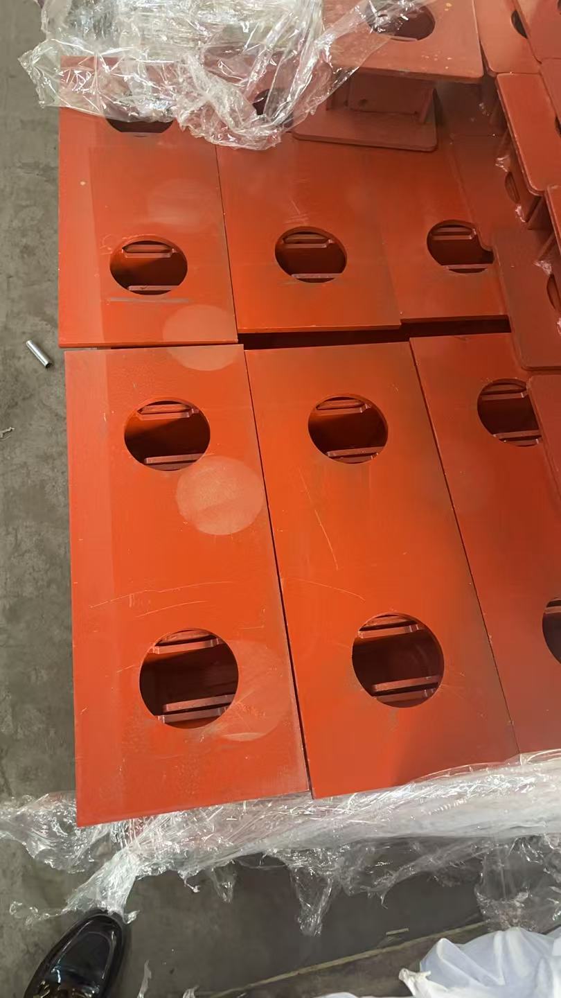 Semi-trailer Single Twist Lock Housing 215*215mm Container Lock Base Red Painted Steel Bracket