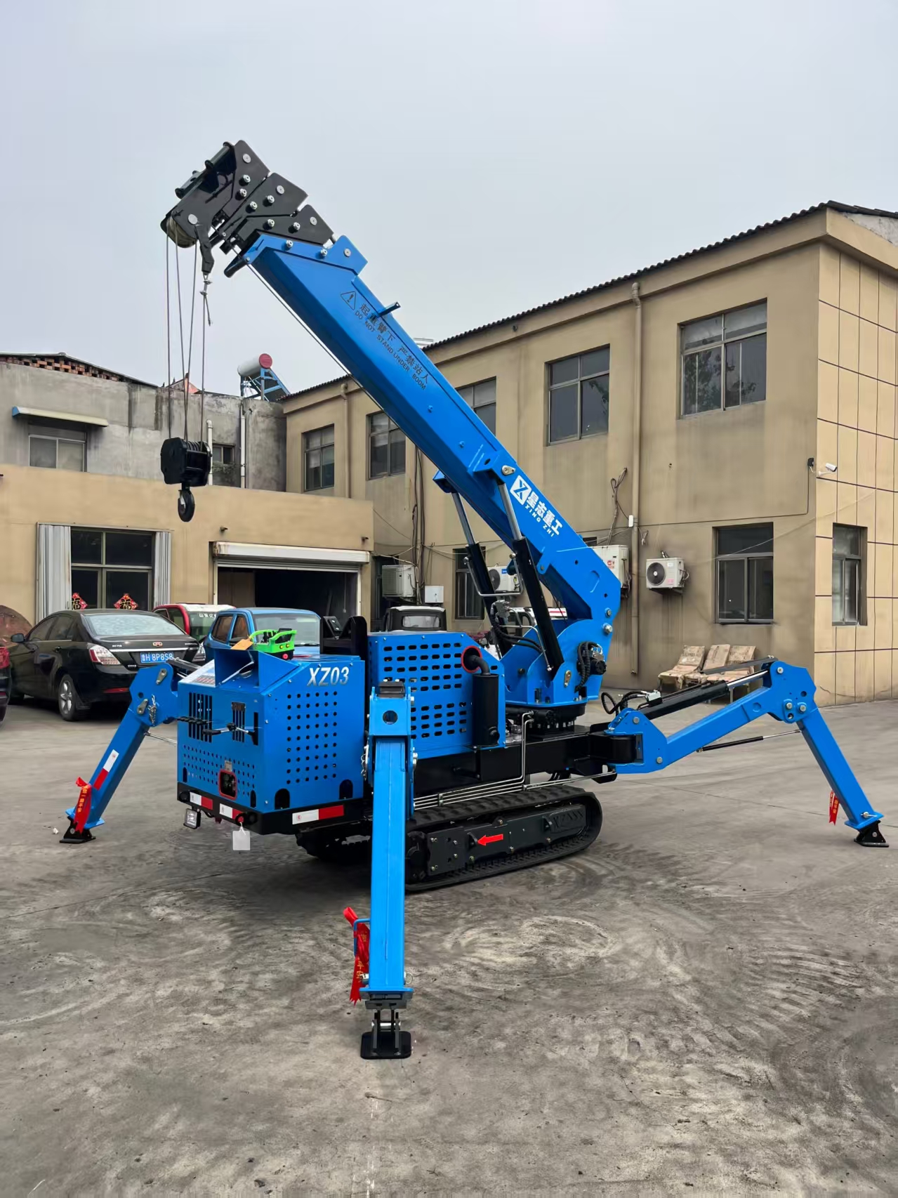 XZ03C 3 Ton Crawler Spider Crane Mini Hydraulic Hoist for Indoor & Outdoor Narrow Workspace