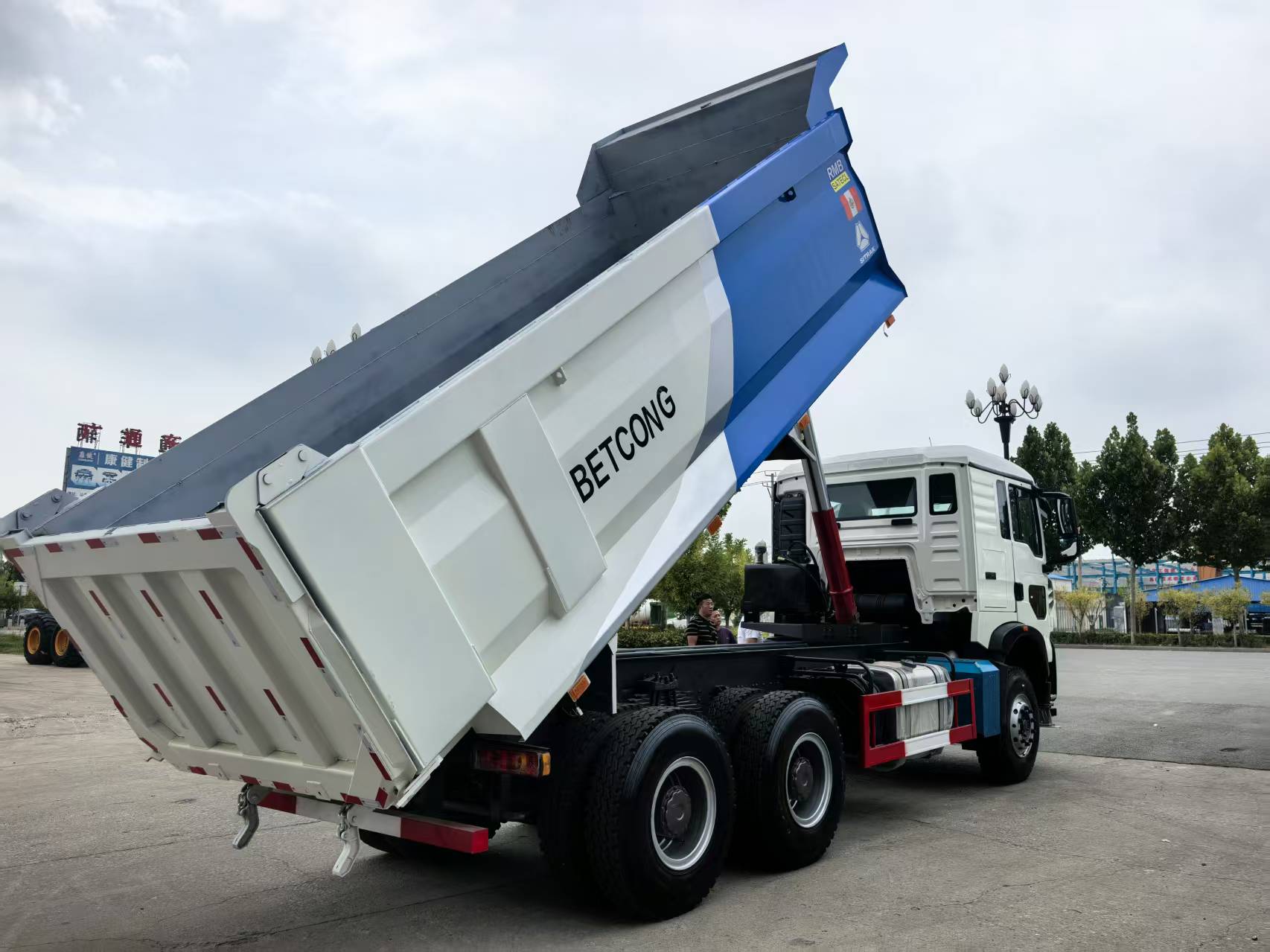 Brand New Stock Sinotruk Howo TX 6×4 Tipper Dump Truck, WP10.5 430HP, AC16 Heavy Rear Axle, Made Nov 2024, Price 30000 USD