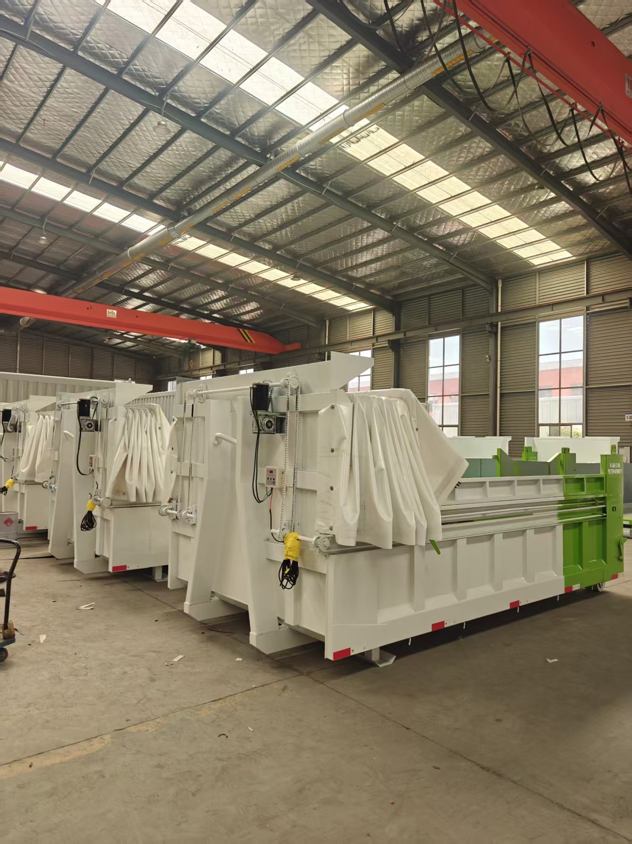 7CBM Hook Lift Waste Container 38002200800mm Roll Off Dumpster With 5mm Floor & Electric Tarpaulin Factory Price 18000 RMB