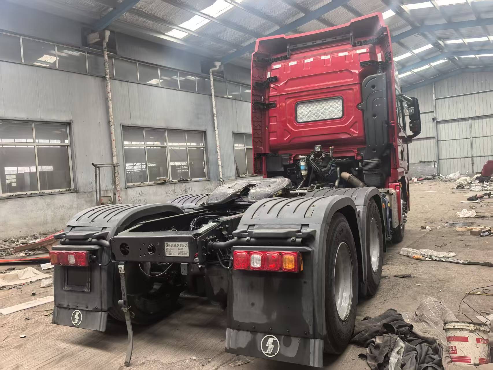 Used Shacman Delong X5000 Tractor Truck, 480HP Weichai 13L Engine, 12-Speed Fast Gearbox with Hydraulic Retarder, 8 Airbag Suspension, Produced Jul 2022, Price 23000 USD