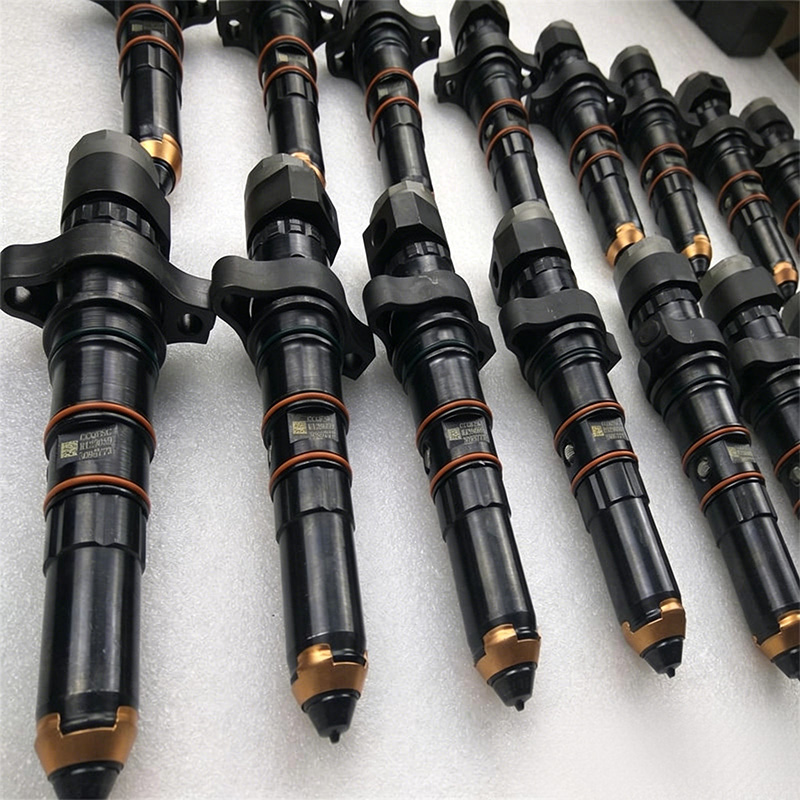 68708 Fuel Injector For KTTA19-C700 Engine, 80 Wheel Loader / 150T Tracked Vehicle
