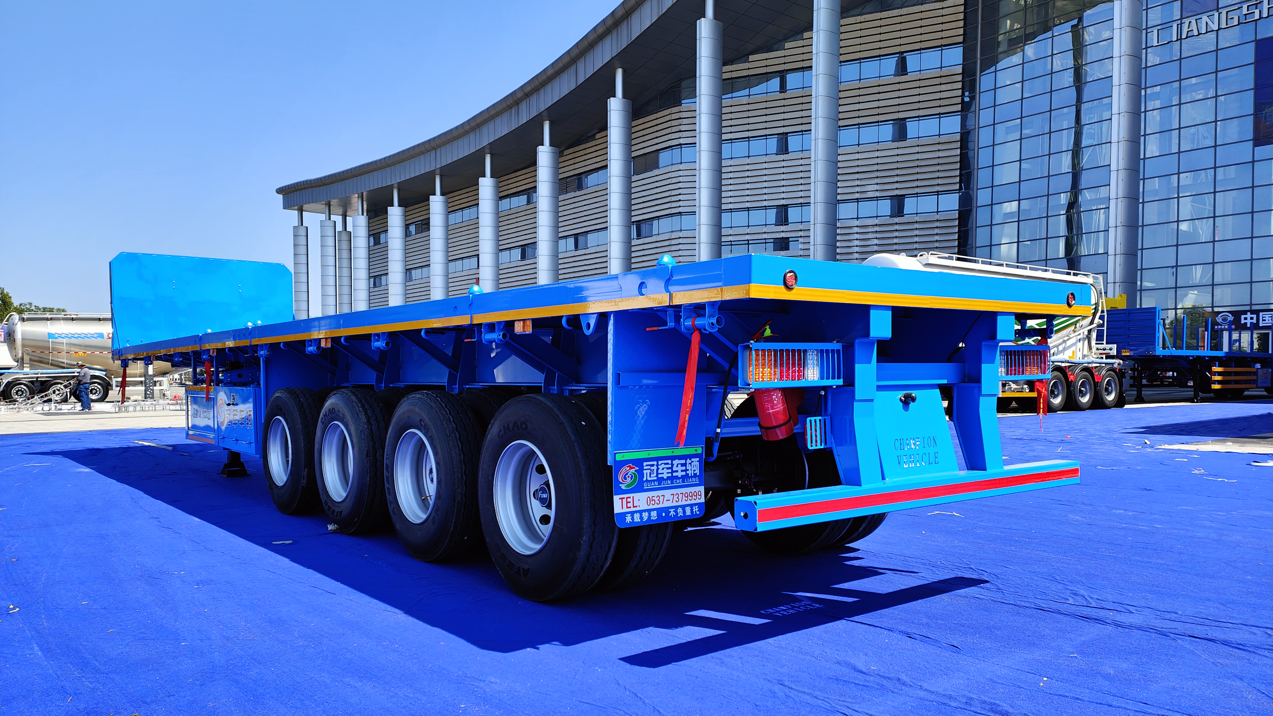 Used Thick I-beam Low Flatbed Semi Trailer, 3 Axle Mine Machinery Transport Trailer With ABS Air Brake