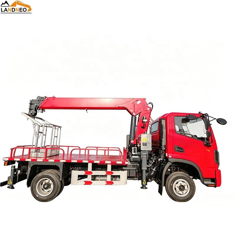 360° boom lift truck with telescopic boom and hydraulic control system
