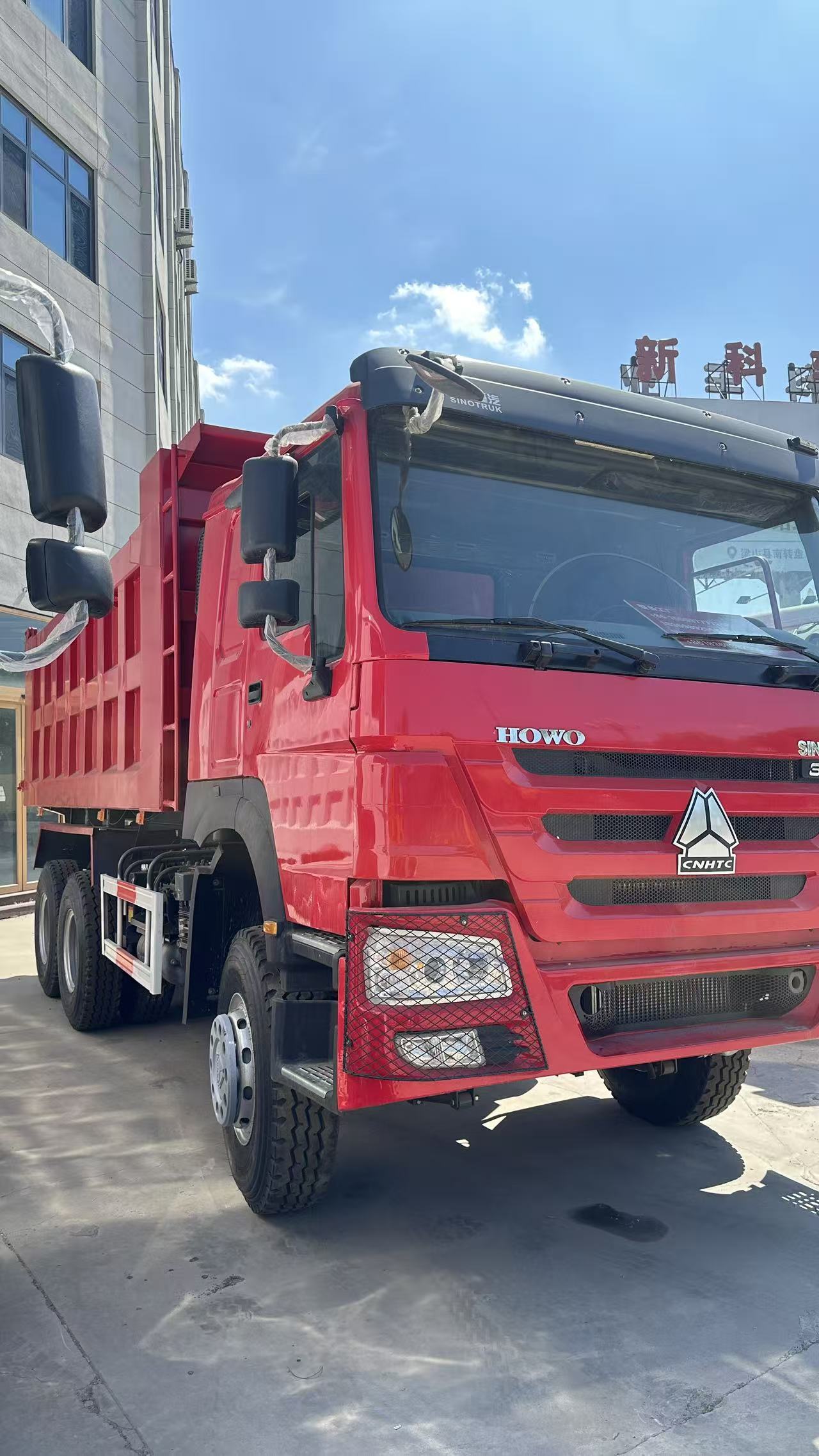 Used SINOTRUK HOWO 6×4 Dump Truck With Weichai 371 Engine For Construction Earthwork Transport