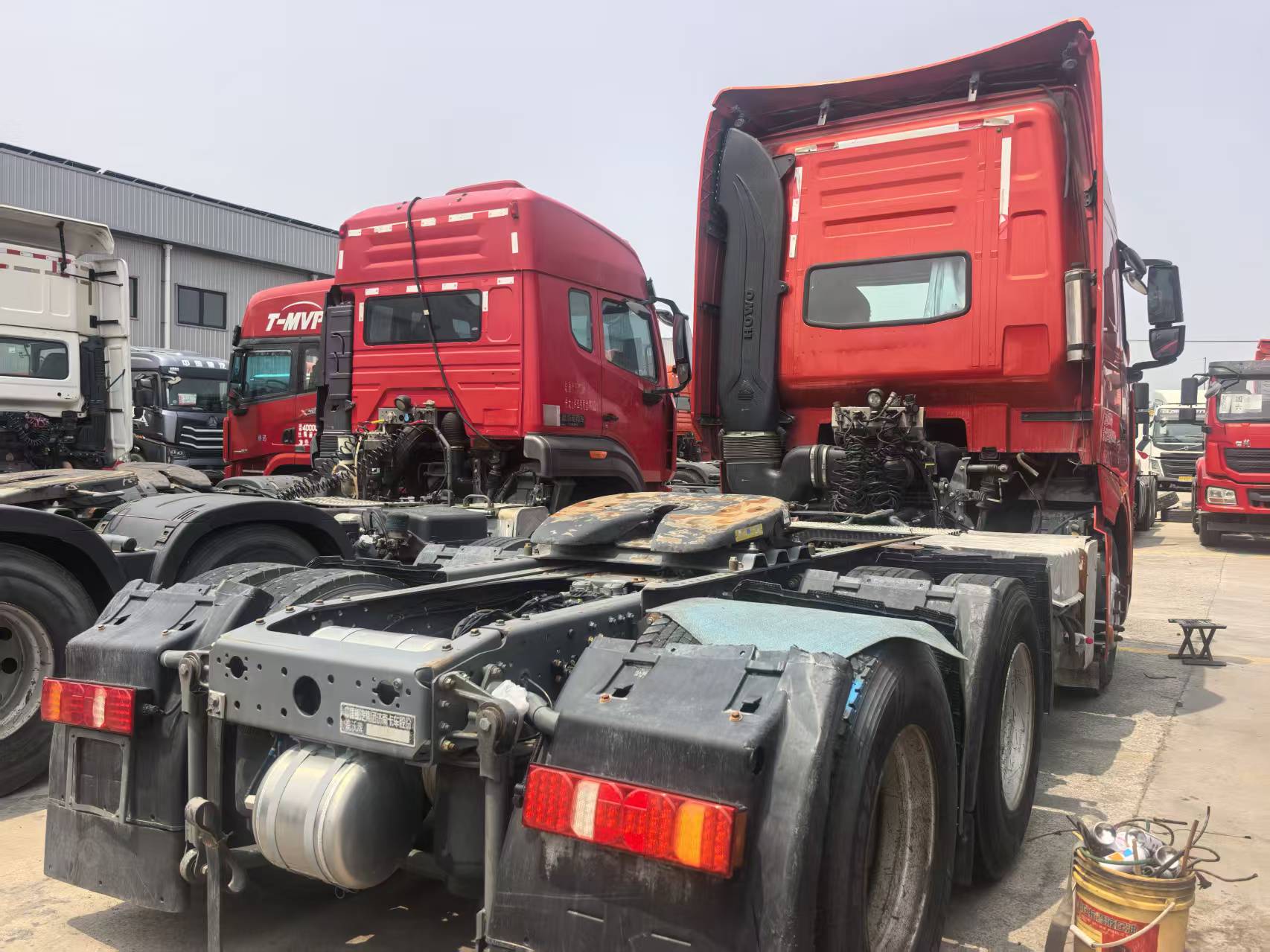 Used Sinotruk Howo TH7 Tractor Truck, MC13 540HP AMT Auto Transmission with Hydraulic Retarder, 8 Airbag Suspension, Made Sep 2022, Price 23000 USD