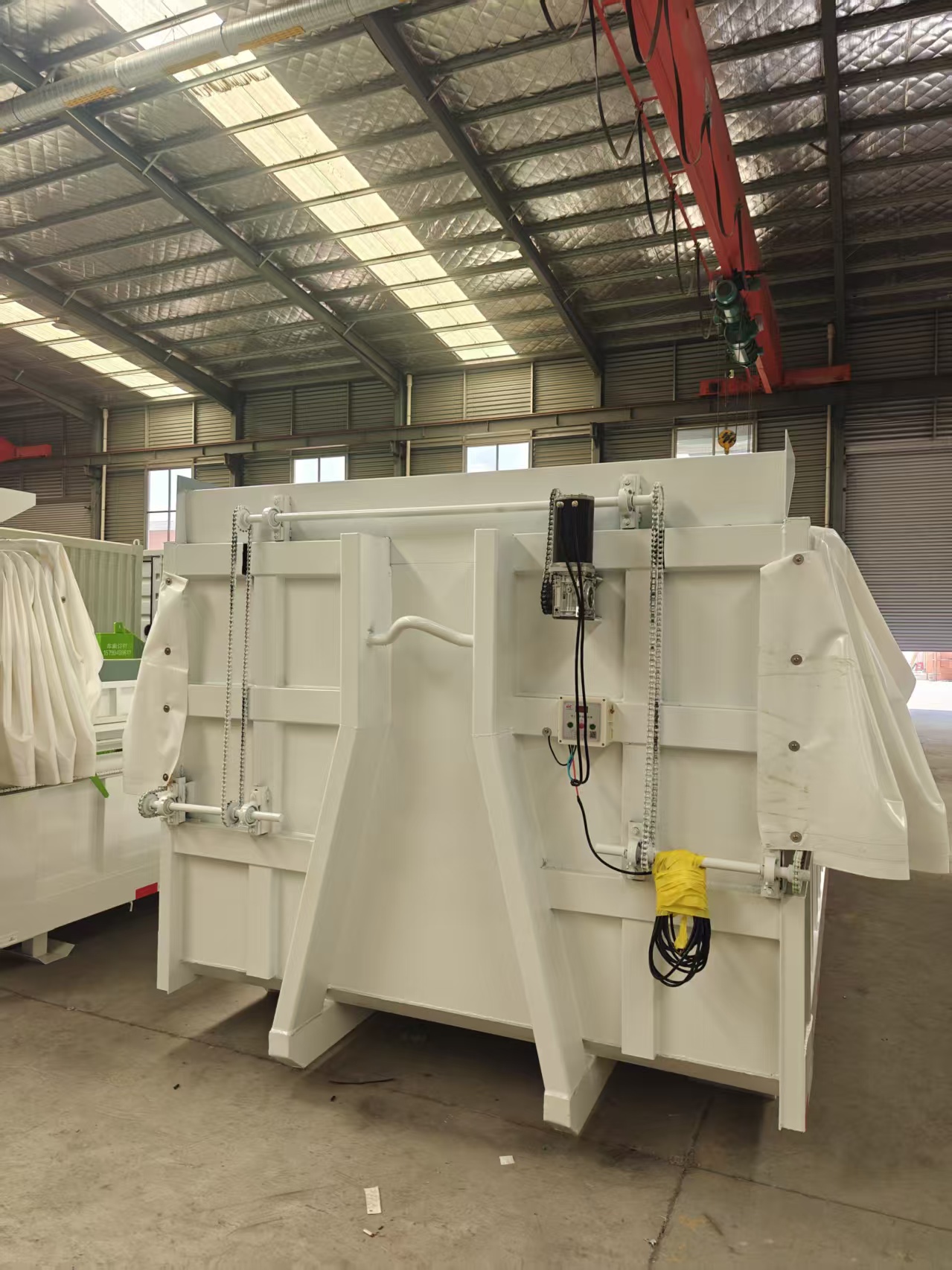 7CBM Hook Lift Waste Container 38002200800mm Roll Off Dumpster With 5mm Floor & Electric Tarpaulin Factory Price 18000 RMB