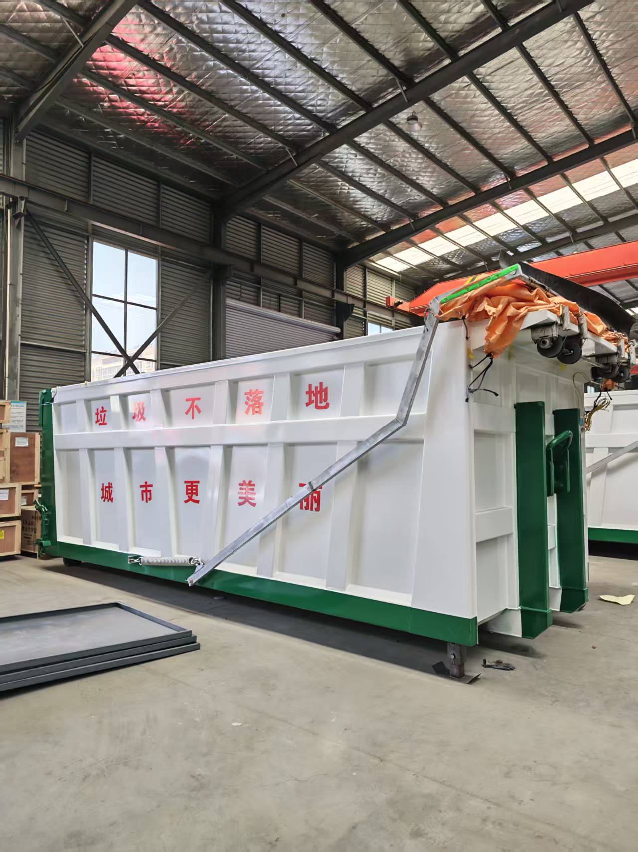 Custom Large Engineering Hook Arm Construction Waste Transfer Bin 30 Cubic Meter Muck Roll Off Box High Power Full Auto Electric Sealed Tarpaulin Sanitation Hook Lift Bin