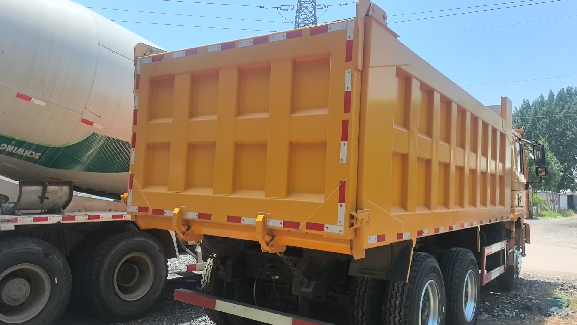 Used Shacman F3000 6x4 Tipper Dump Truck, Weichai 380HP Engine, Heavy Duty Mining Dumper for Africa Central Asia Export