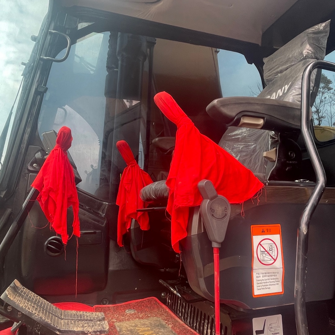 Used Sany235 Crawler Excavator