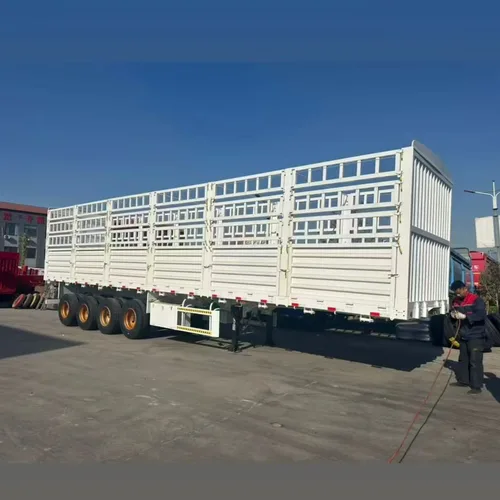 Export Standard High Side Stake Semi-Trailer 9000-16000mm Fence Cargo Trailer For Fruit Vegetable Delivery Multi Color Available