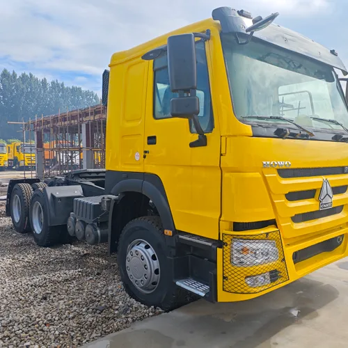 Used SINOTRUK HOWO 6×4 Tractor Head, 6-cylinder Diesel Engine, 10-speed Manual Gearbox