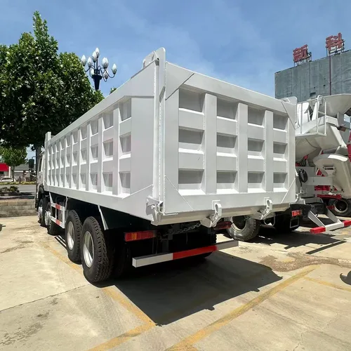 Used SINOTRUK HOWO 8×4 Dump Truck With Weichai 371 Engine Large Volume For Aggregate Transport