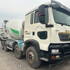 Howo Chassis Lingyu Superstructure 12 Cubic Mixer Truck 2021 Second-Hand Cement Tank Truck For Construction Site