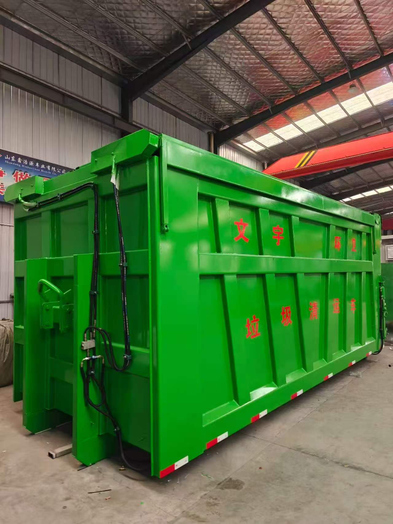 Custom Large Hydraulic Top Cover Hook Arm Muck Transfer Bin 30 Cubic Meter Engineering Waste Box Full Auto Hydraulic Enclosed Sanitation Roll Off Container