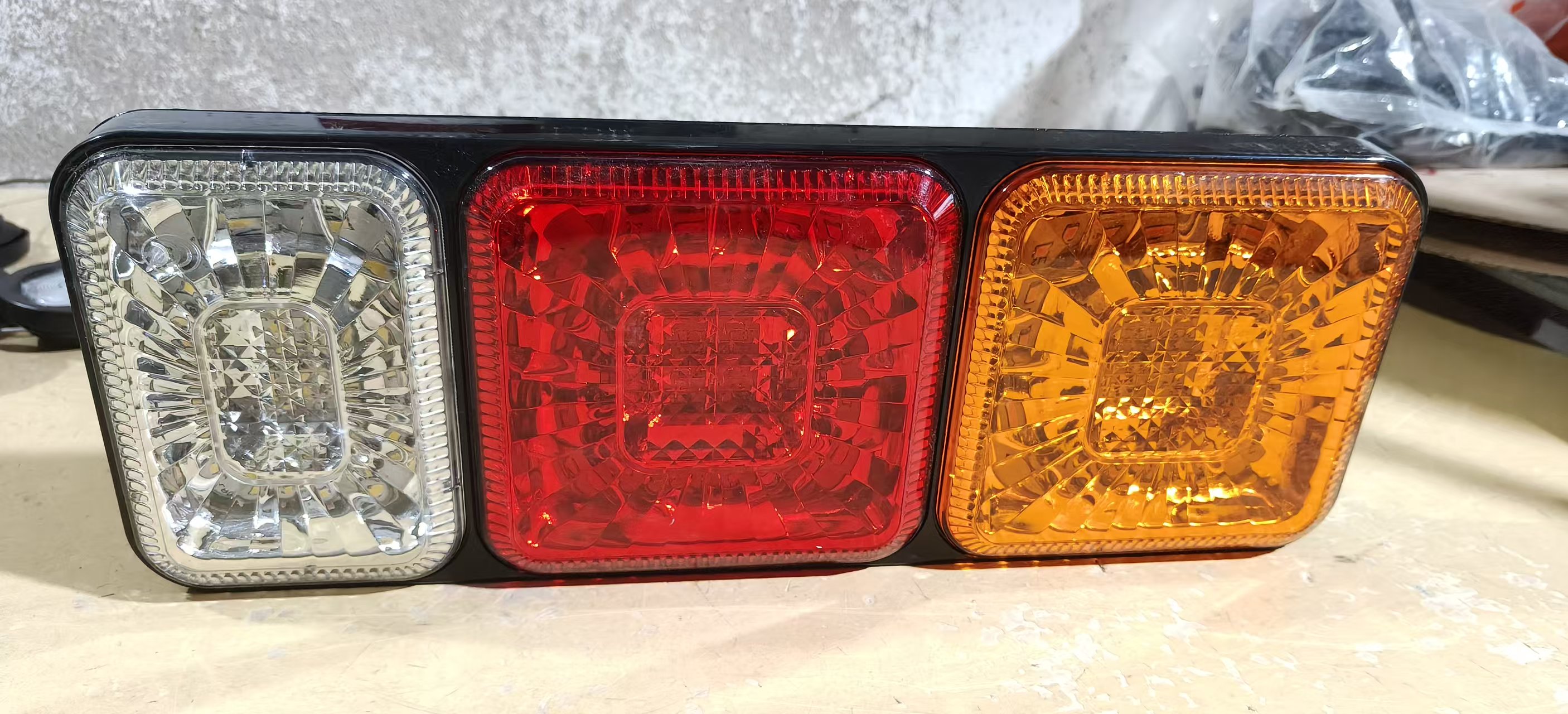 3-Color Truck Combination Tail Light