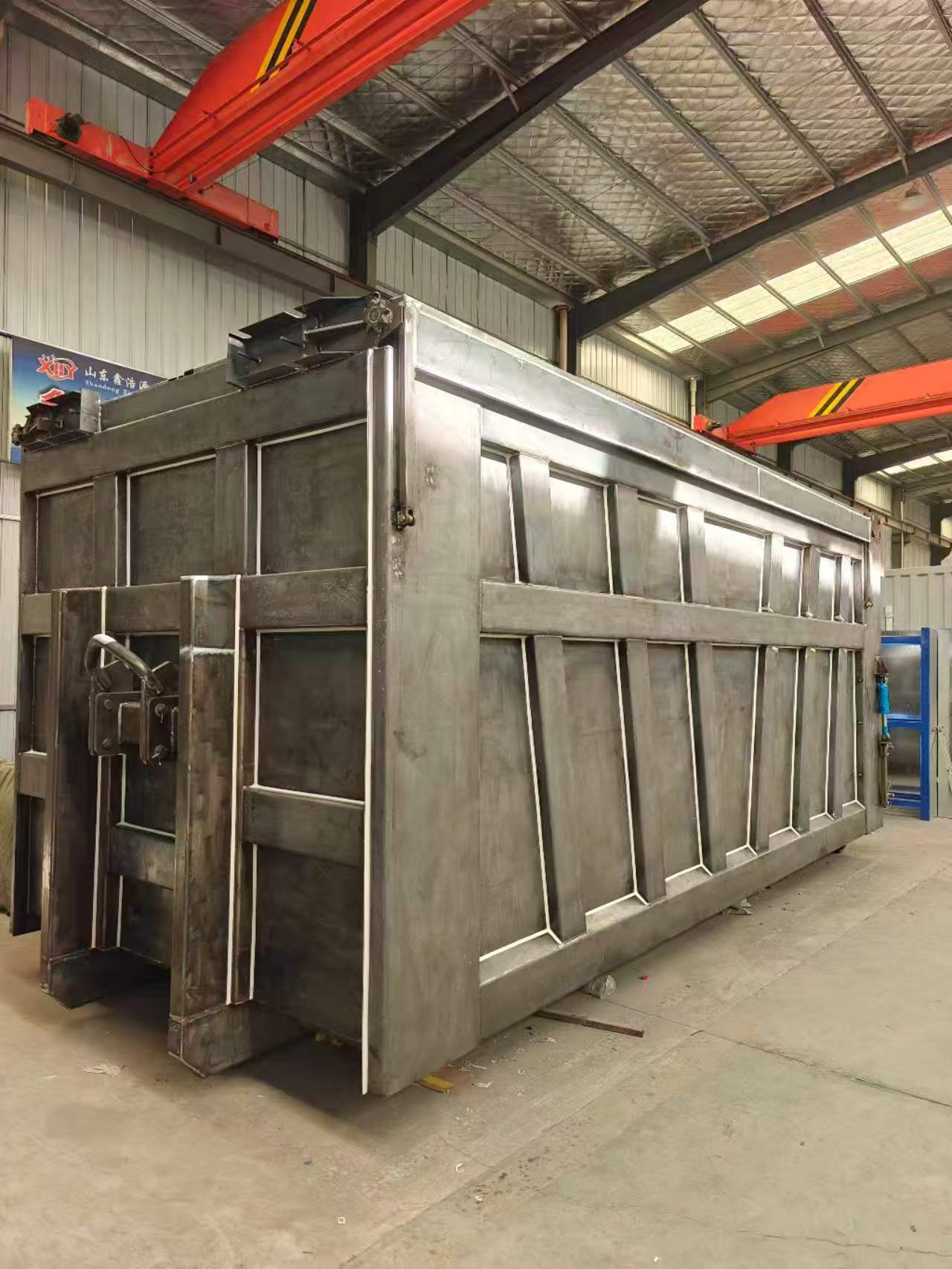 Custom Large Hydraulic Top Cover Hook Arm Muck Transfer Bin 30 Cubic Meter Engineering Waste Box Full Auto Hydraulic Enclosed Sanitation Roll Off Container