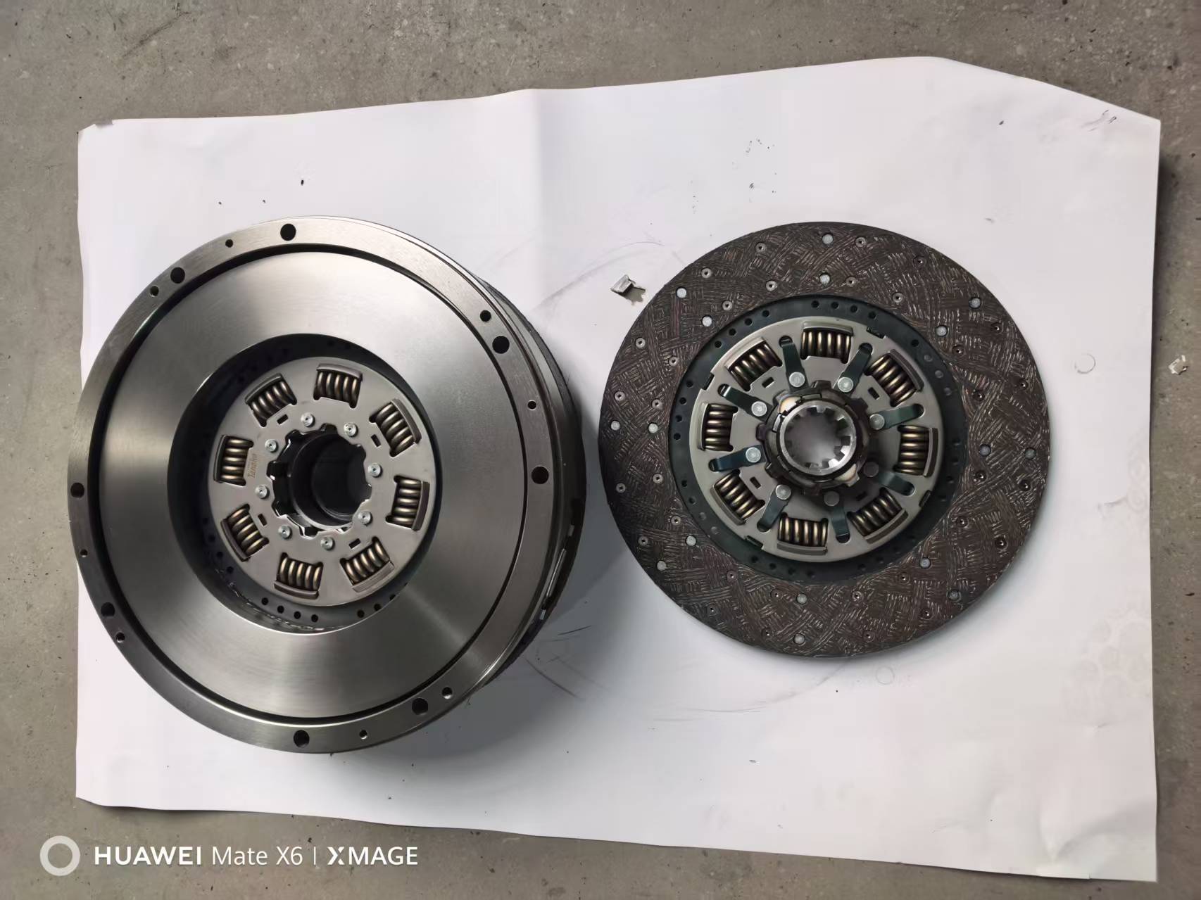 CLUTCH DISC ASSEMBLY